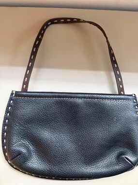 90’s mini Leather Shoulder Bag with Contrast Stitching